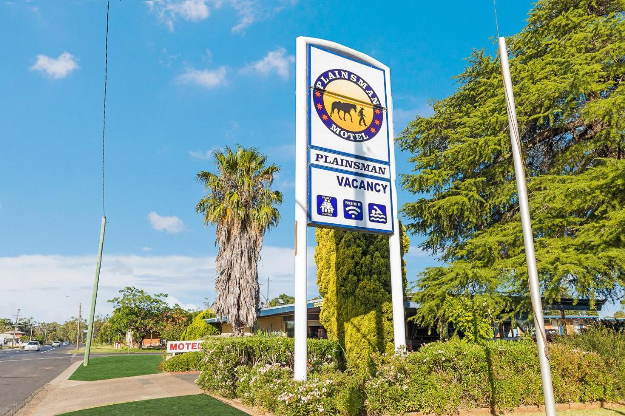 פורבס Plainsman Motel מראה חיצוני תמונה