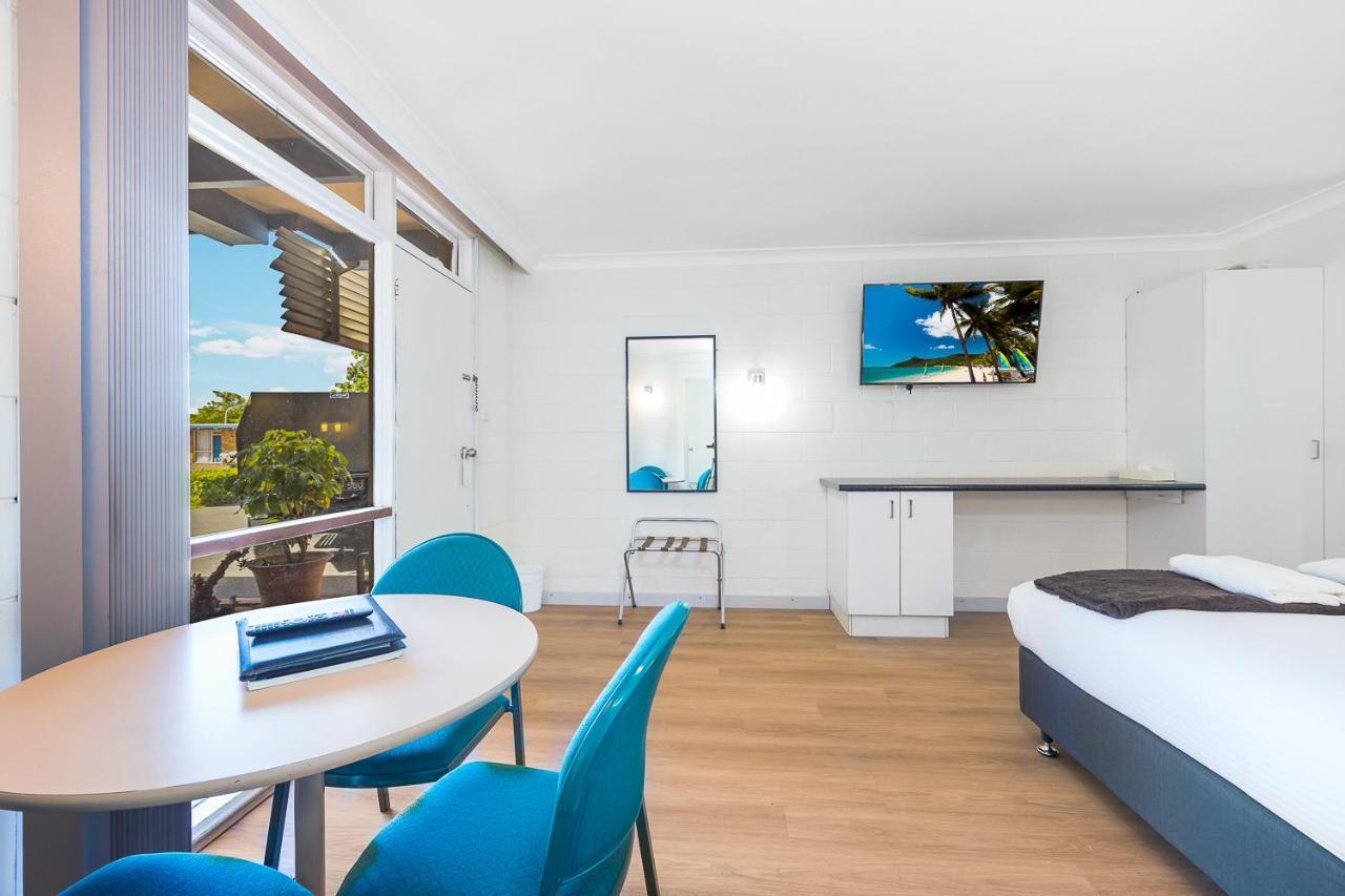 פורבס Plainsman Motel מראה חיצוני תמונה
