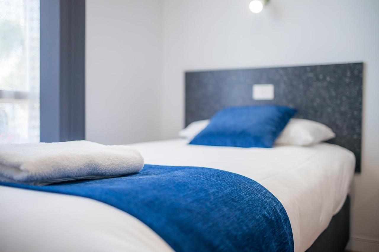 פורבס Plainsman Motel מראה חיצוני תמונה